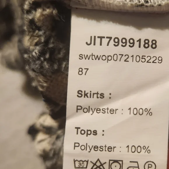 Suit skirt set - Picture 8 of 8